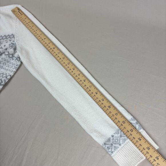 Talbots Size Small Sparkle Fair Isle Sweater - Cream Off White Grey Snowflakes - Picture 9 of 11